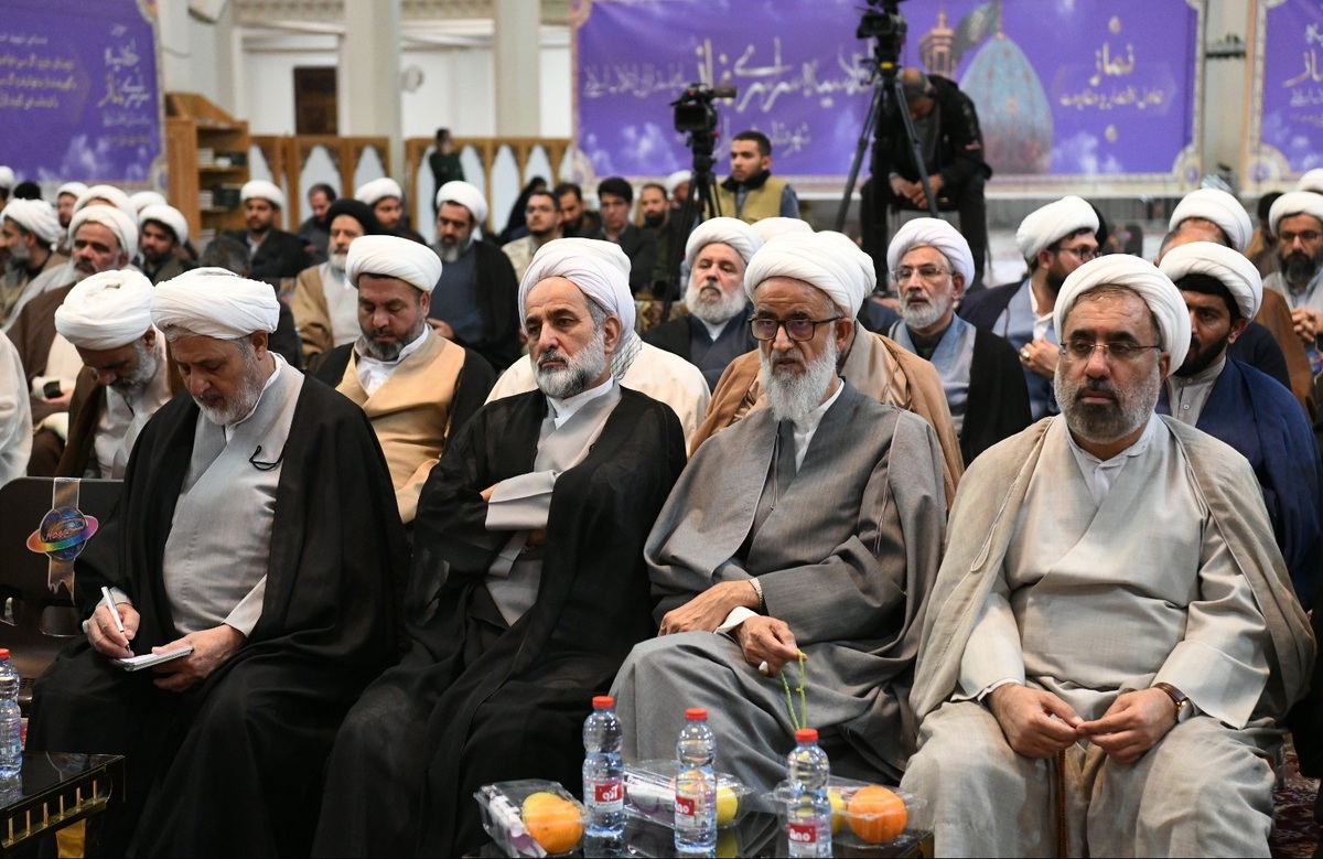 برگزاری سومین اجلاسیه سراسری نماز سپاه پاسداران انقلاب اسلامی در شیراز