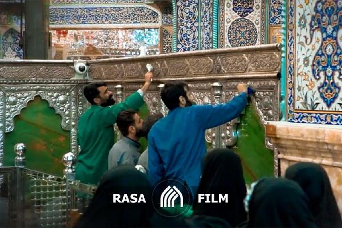 عطر اخلاص در حرم حضرت معصومه پیچید