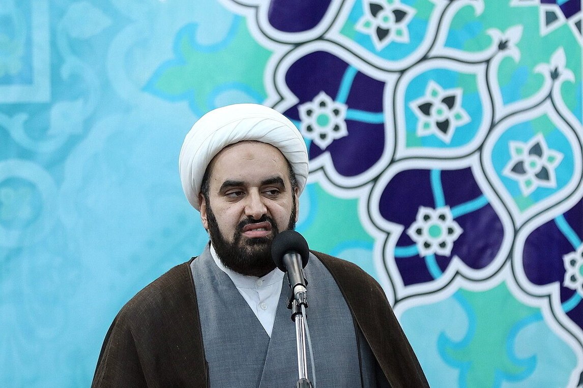 از ارائه گزارش مدیر حوزه های علمیه کشور تا انتقاد و پیشنهاد مبلغان در جلسه صمیمی فیضیه از ارائه گزارش مدیر حوزه های علمیه کشور تا انتقاد و پیشنهاد مبلغان در جلسه صمیمی فیضیه