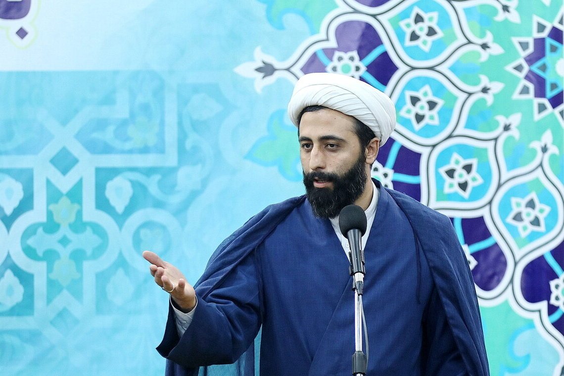 از ارائه گزارش مدیر حوزه های علمیه کشور تا انتقاد و پیشنهاد مبلغان در جلسه صمیمی فیضیه از ارائه گزارش مدیر حوزه های علمیه کشور تا انتقاد و پیشنهاد مبلغان در جلسه صمیمی فیضیه