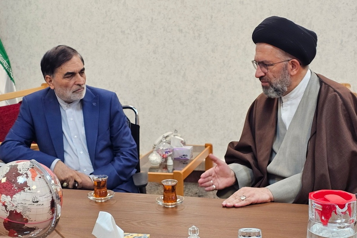 دیدار معاون فرهنگی حرم مطهر بانوی کرامت با معاون سیاسی صداوسیما