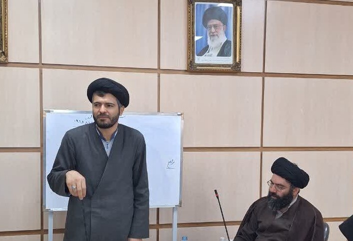 برگزاری سلسله کارگاه‌های پاسخگویی به شبهات دانش‌آموزی ویژه مبلغات امین در سنندج