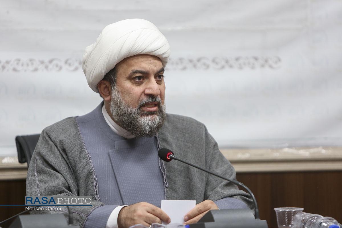 کنشگری رسانه‌ای حوزه‌های علمیه شیعی در نبرد روایت‌ها در یکصد سال اخیر