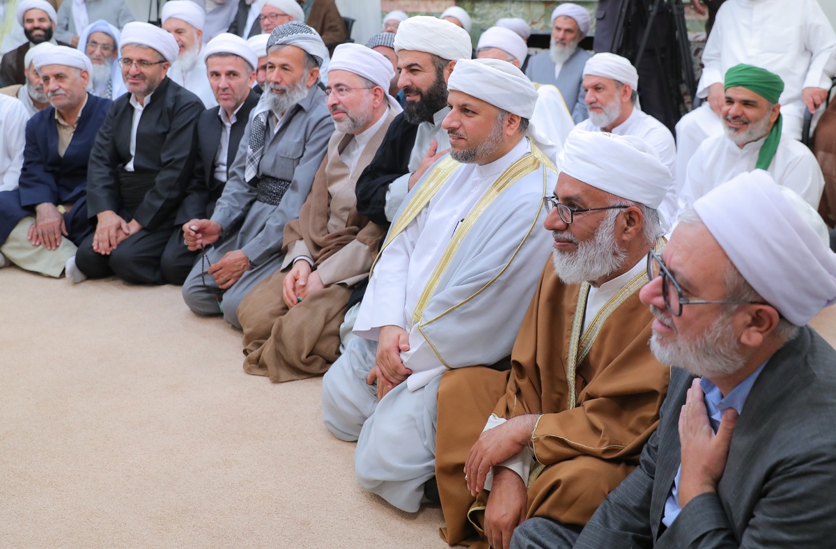  حمایت یکپارچه علمای اهل‌سنت ایران از نظام اسلامی و رهبر انقلاب + فیلم