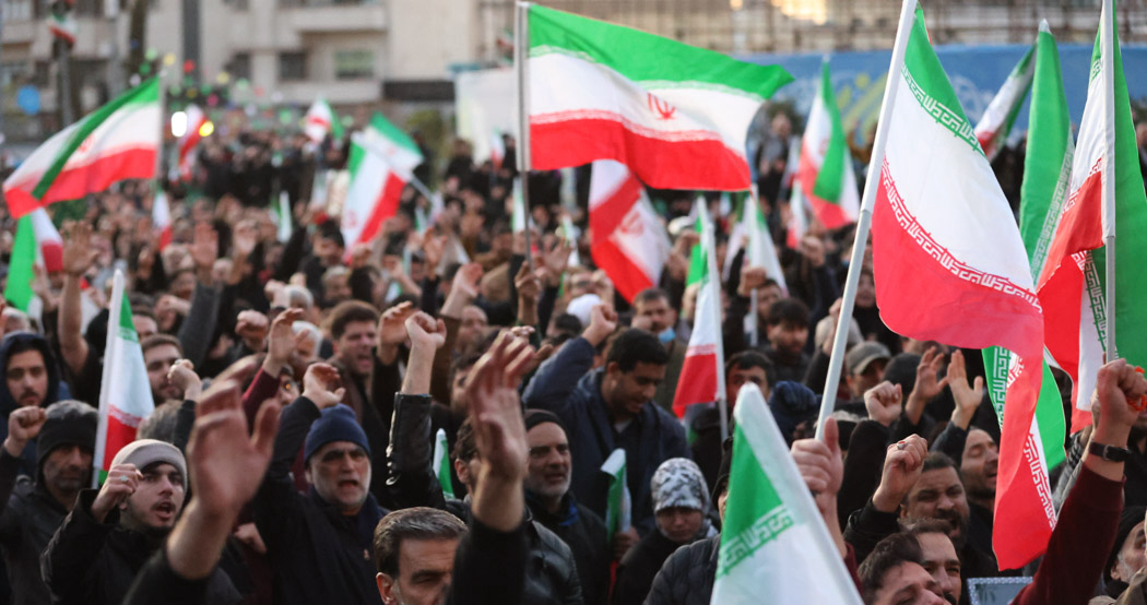 تجمع سوگواری و انتقام‌جویی شهادت حضرت امام خامنه‌ای در میدان انقلاب تهران برگزار شد