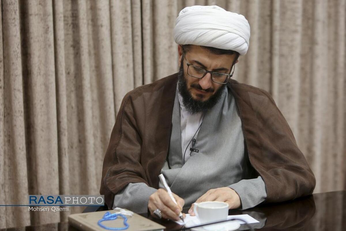 راه امام شهیدمان را بدون ذره ای تردید و با گام‌های استوارتر از گذشته خواهیم پیمود