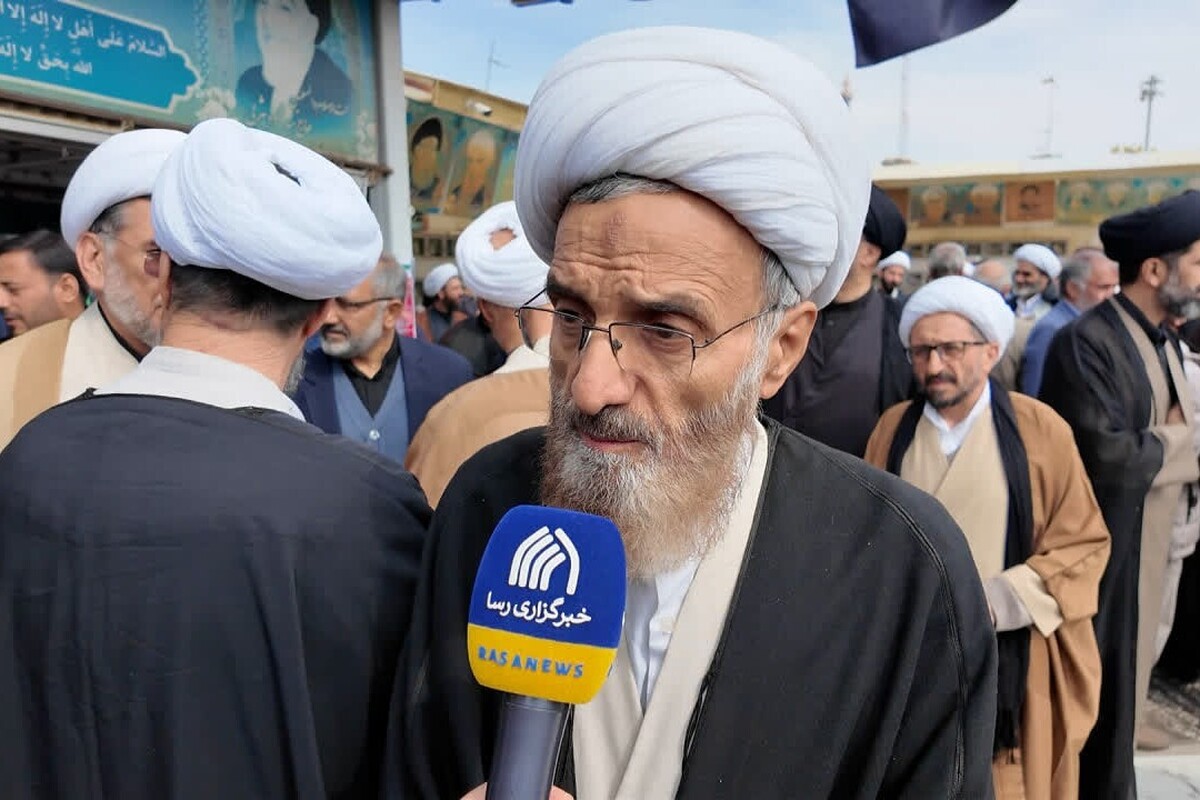 حضور مردم حماسه ای بزرگ از دل یک مصیبت در برابر کفر جهانی آفرید