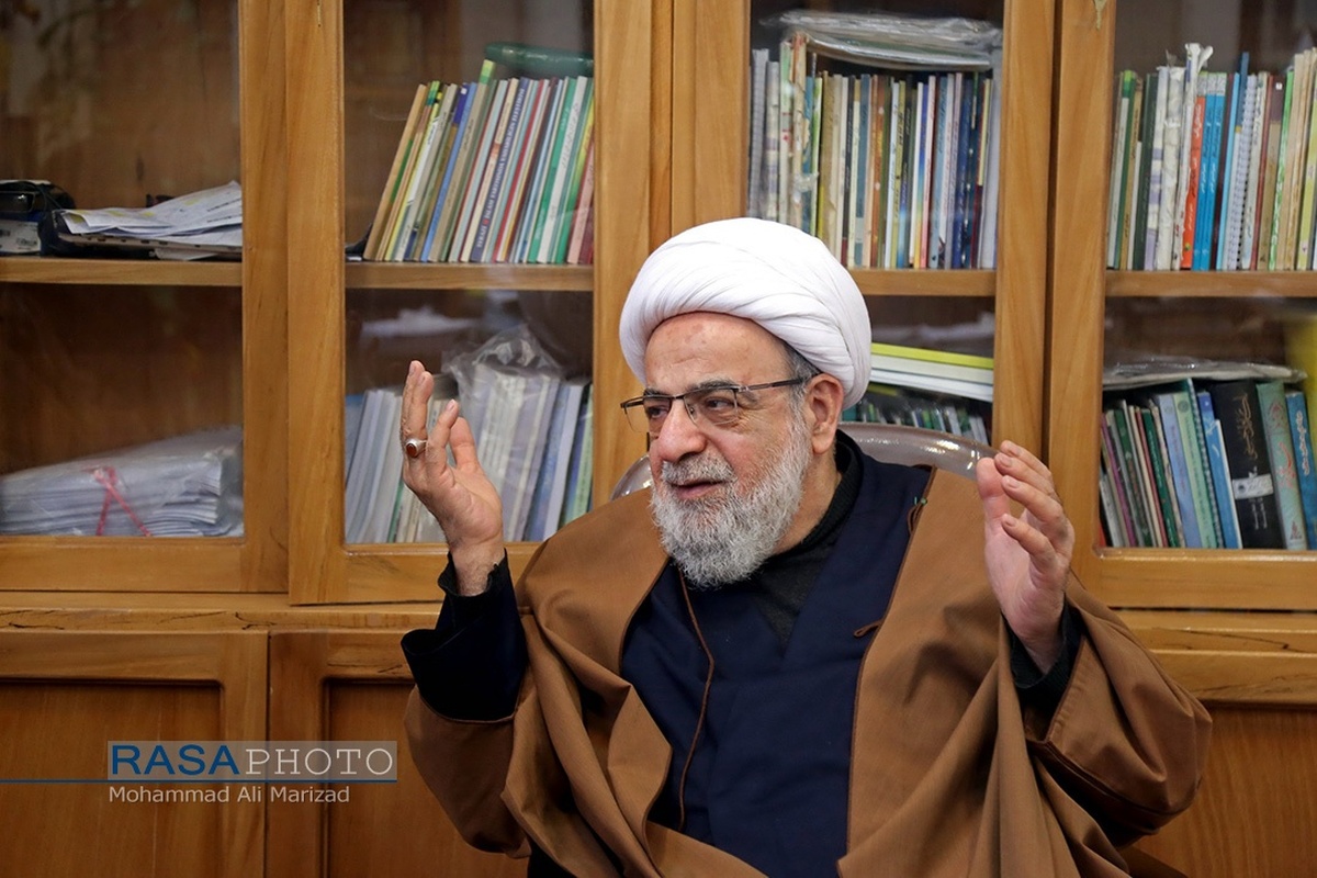 انتخاب حکیمانه آیت الله خامنه ای نویدبخش مسیر نورانی امام راحل و رهبری شهید است