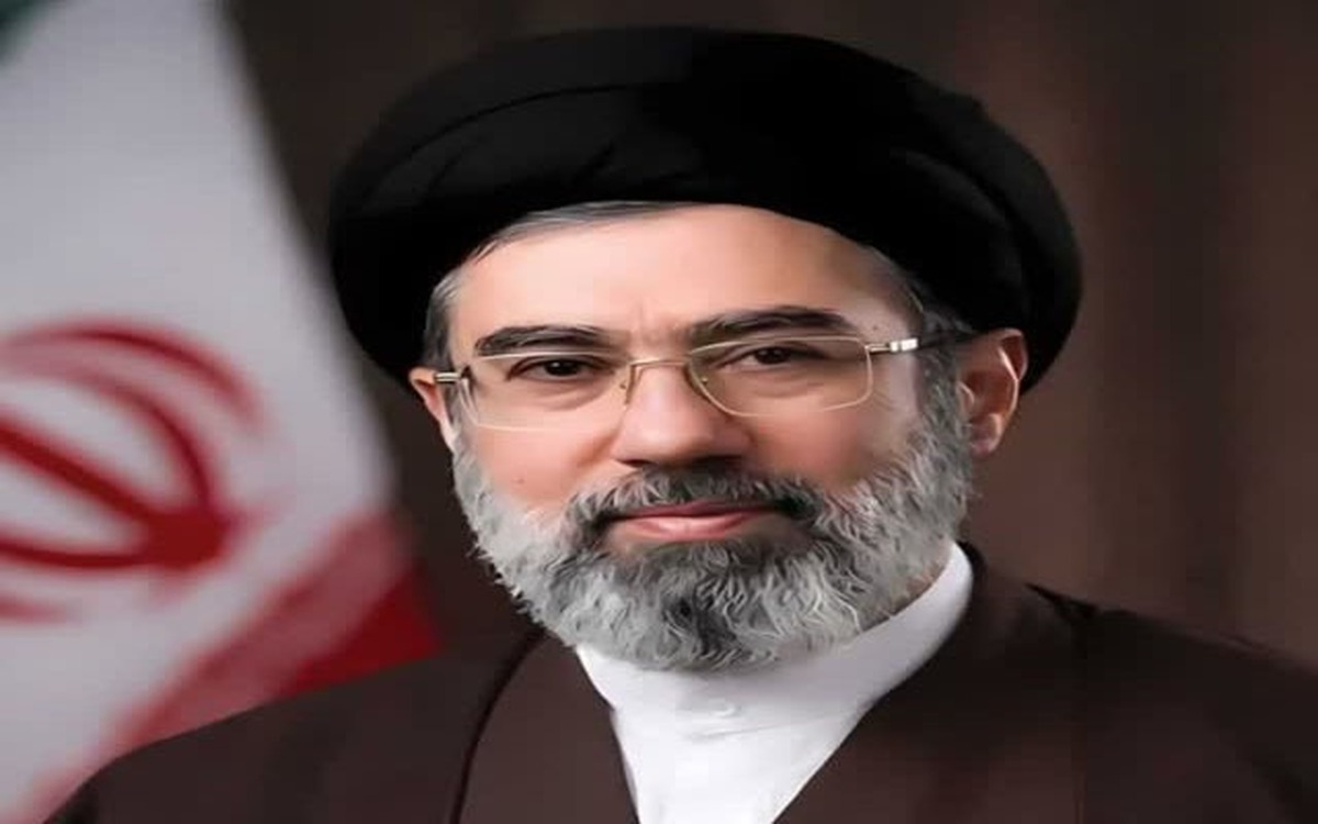 پیام بیعت نماینده ولی فقیه در کاشان با آیت الله سید مجتبی حسینی خامنه‌ای