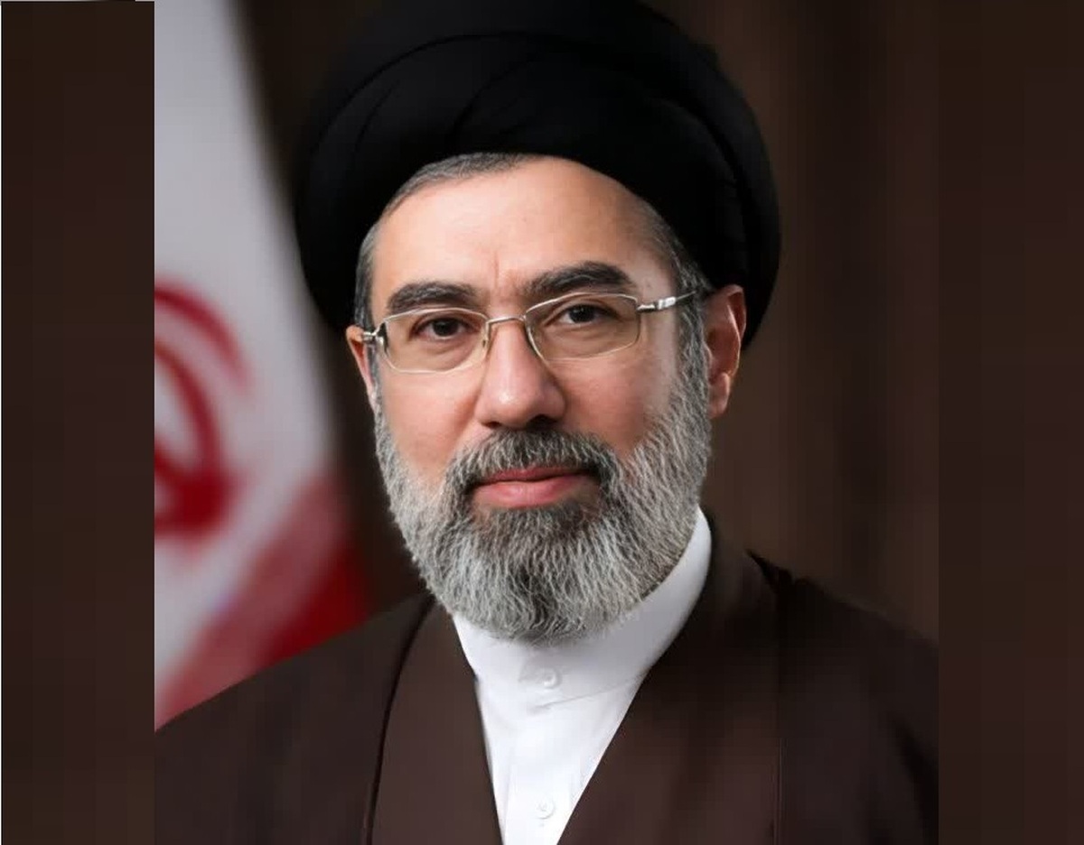 اعلام بیعت روحانیون و حوزه علمیه نی ریز با آیت الله سید مجتبی خامنه ای