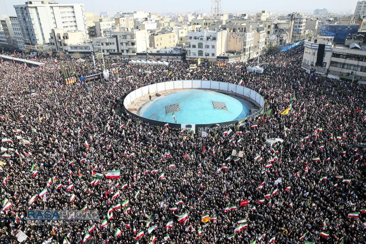 بیعت تاریخی مردم ولایتمدار تهران با سومین رهبر معظم انقلاب اسلامی