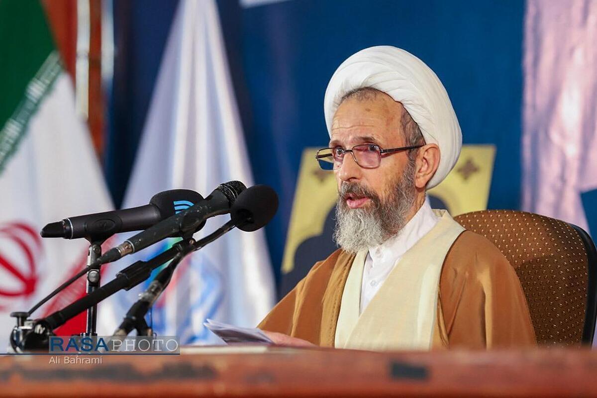 تا پای جان، مطیع اوامر رهبر انقلاب هستم