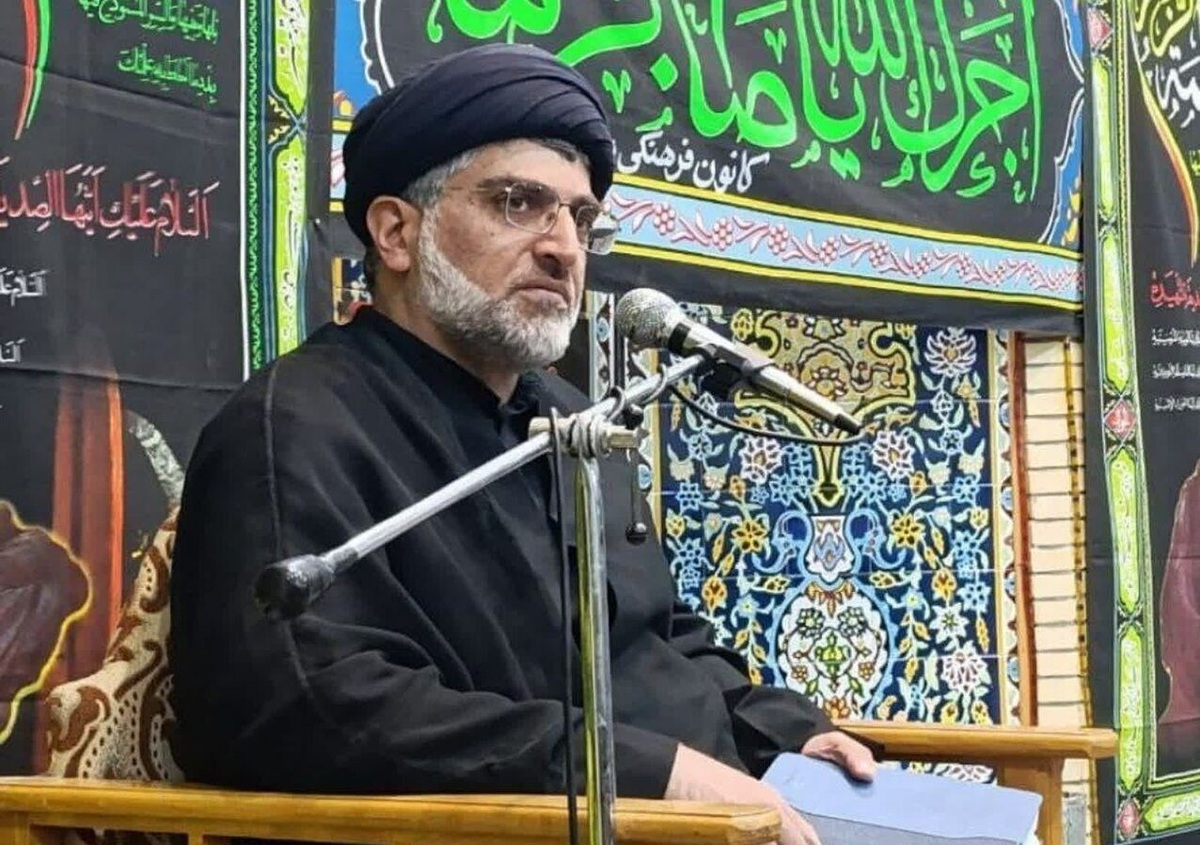 حمایت از رهبری جدید وظیفه امروز ملت ایران است