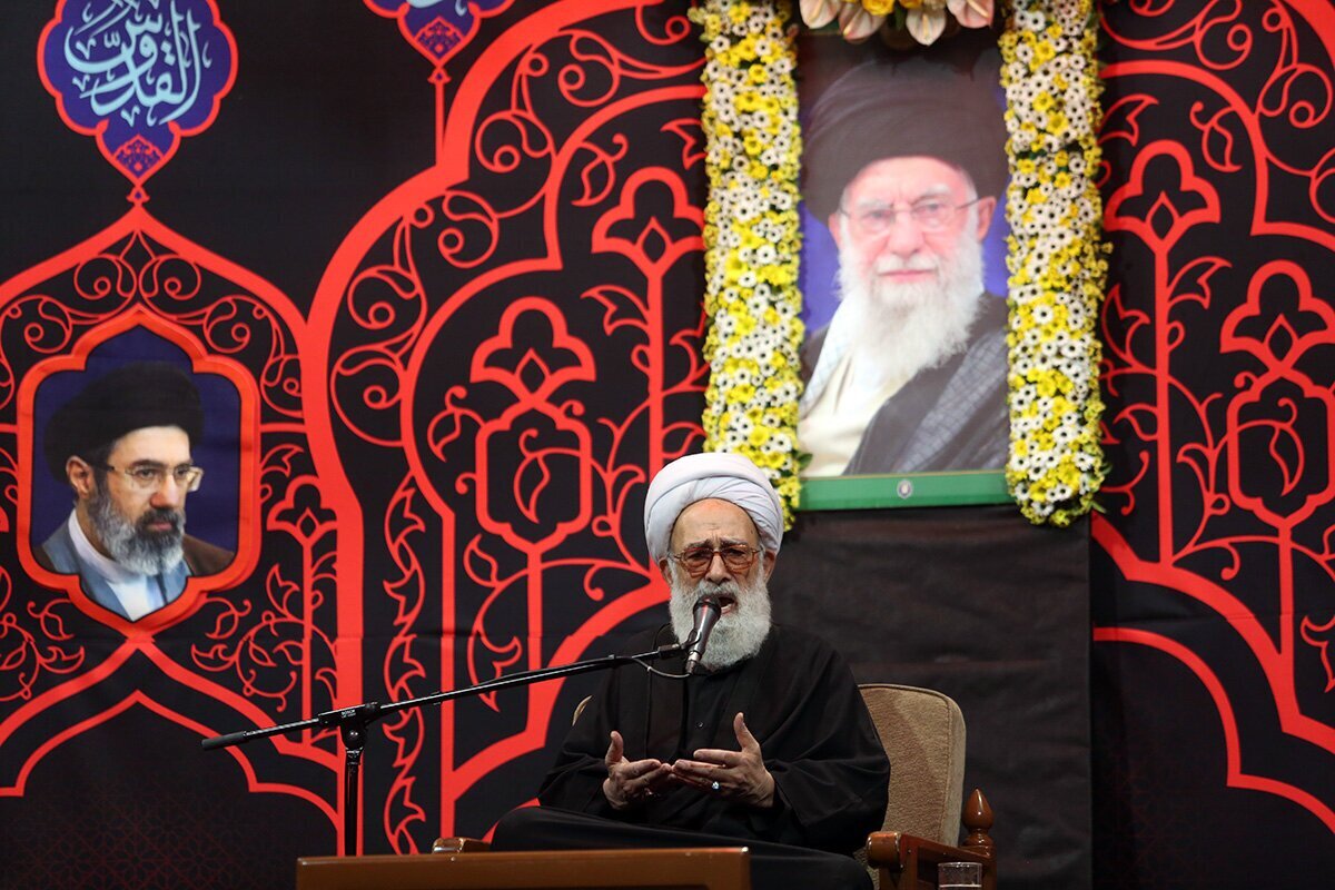 امروز زمان سوگواری نیست بلکه روز استقامت و ایستادگی است