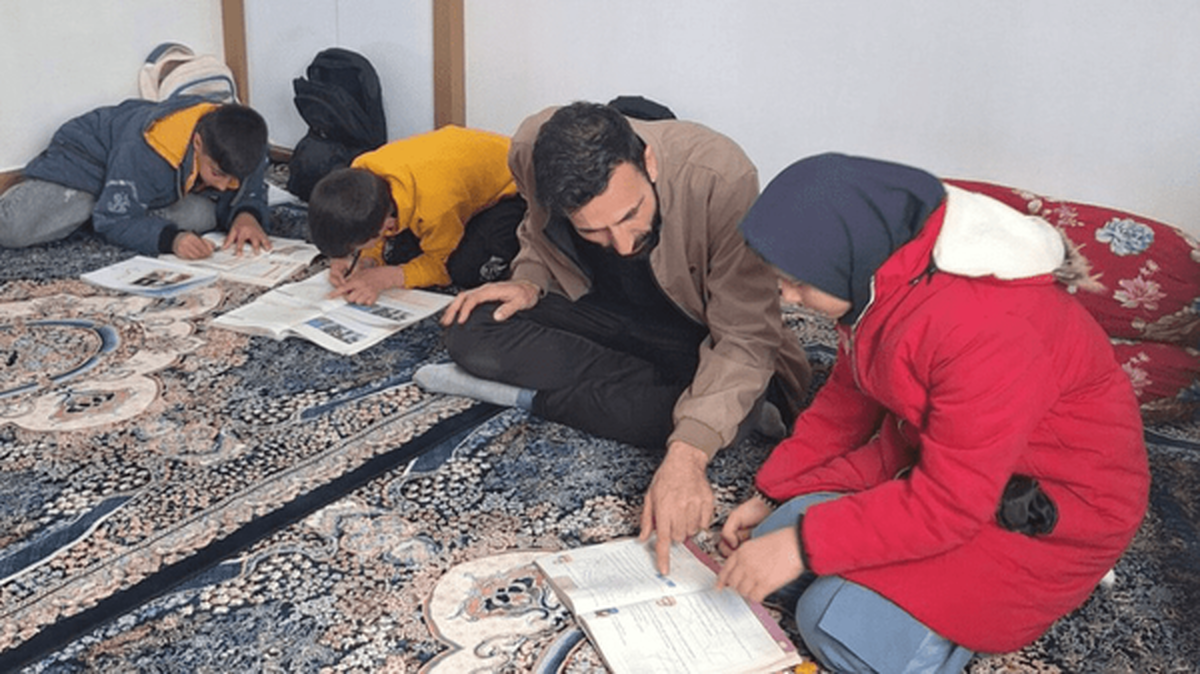 مردانی که خانه را مدرسه کردند