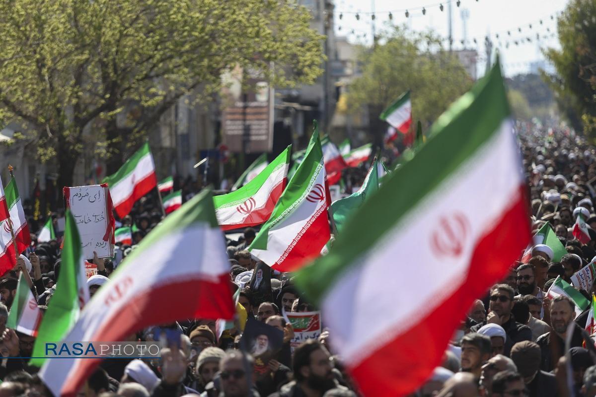 حماسه ملت ایران در روز قدس با لبیک به ندای رهبری آغاز شد حماسه ملت ایران در روز قدس با لبیک به ندای رهبری آغاز شد
