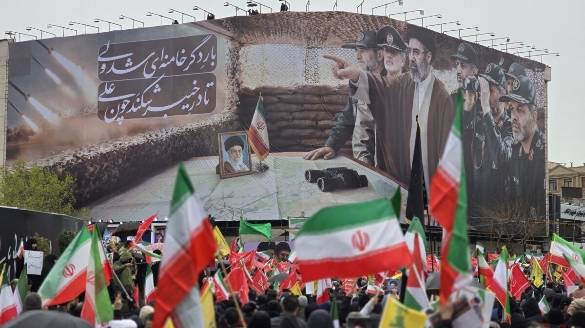 قطعنامه راهپیمایان روز جهانی قدس؛ حمایت از نیروهای مسلح و بیعت با رهبری