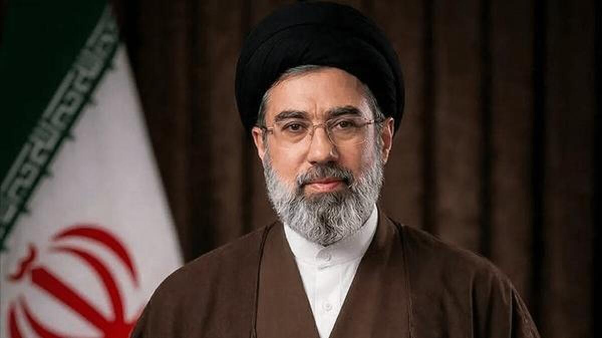 بیعت دانش پژوهان، اساتید و مدیران مجتمع عالی محمدیه با امام سید مجتبی خامنه ای