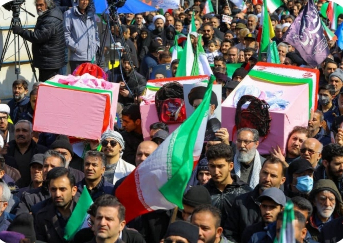 خروش سراسری ملت در روز جهانی قدس ۱۴۰۴؛ پیمان وفاداری با رهبر جدید انقلاب در میانه خاکستر تجاوز و شهادت خروش سراسری ملت در روز جهانی قدس ۱۴۰۴؛ پیمان وفاداری با رهبر جدید انقلاب در میانه خاکستر تجاوز و شهادت