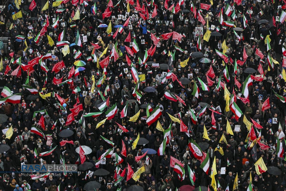خروش سراسری ملت در روز جهانی قدس ۱۴۰۴؛ پیمان وفاداری با رهبر جدید انقلاب در میانه خاکستر تجاوز و شهادت خروش سراسری ملت در روز جهانی قدس ۱۴۰۴؛ پیمان وفاداری با رهبر جدید انقلاب در میانه خاکستر تجاوز و شهادت