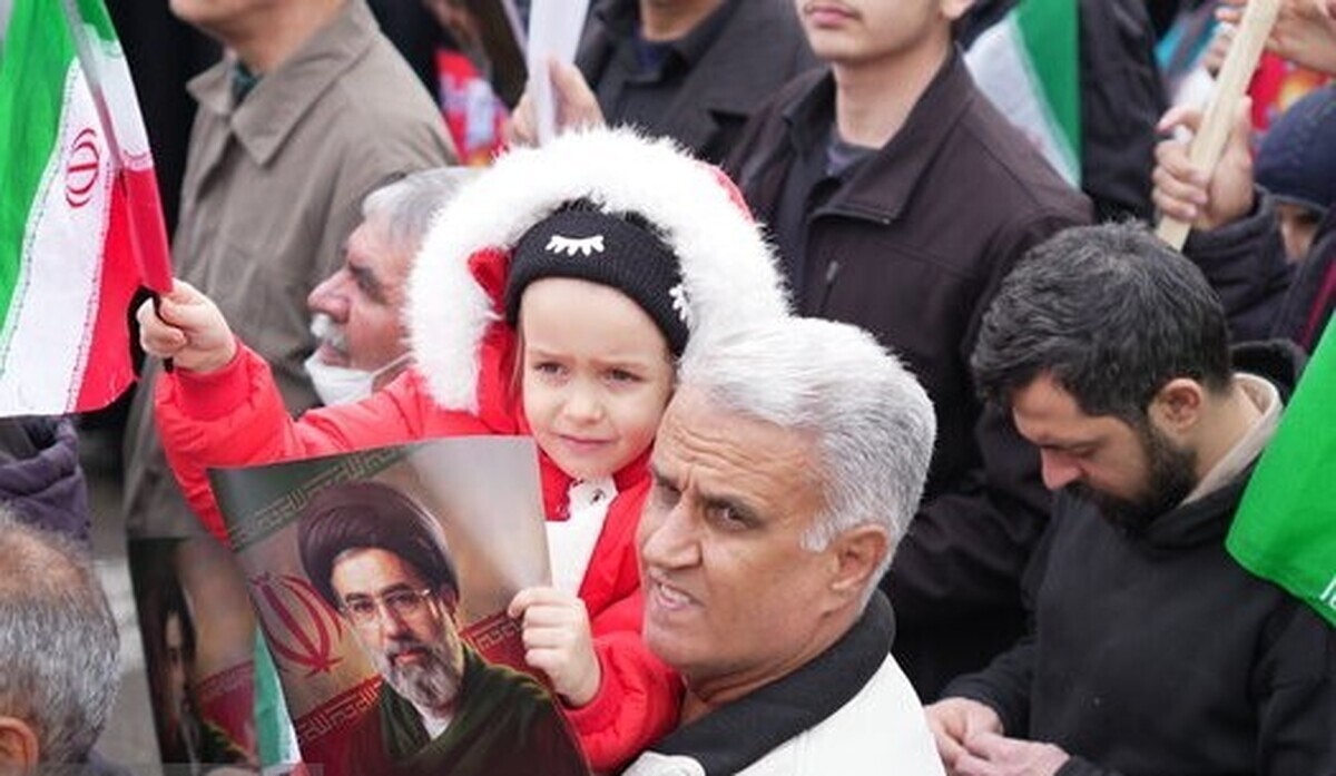 خروش سراسری ملت در روز جهانی قدس ۱۴۰۴؛ پیمان وفاداری با رهبر جدید انقلاب در میانه خاکستر تجاوز و شهادت خروش سراسری ملت در روز جهانی قدس ۱۴۰۴؛ پیمان وفاداری با رهبر جدید انقلاب در میانه خاکستر تجاوز و شهادت