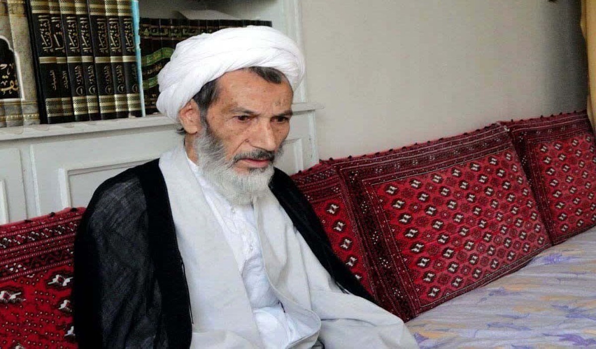 اعلام بیعت علما و اساتید حوزوی مشهد با سومین رهبر انقلاب اسلامی اعلام بیعت علما و اساتید حوزوی مشهد با سومین رهبر انقلاب اسلامی