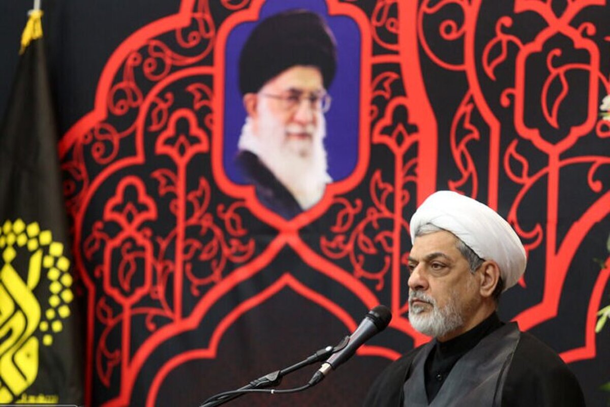 جامعه‌ای که سخن رهبر دینی خود را گوش ندهد به عذاب الهی دچار می‌شود