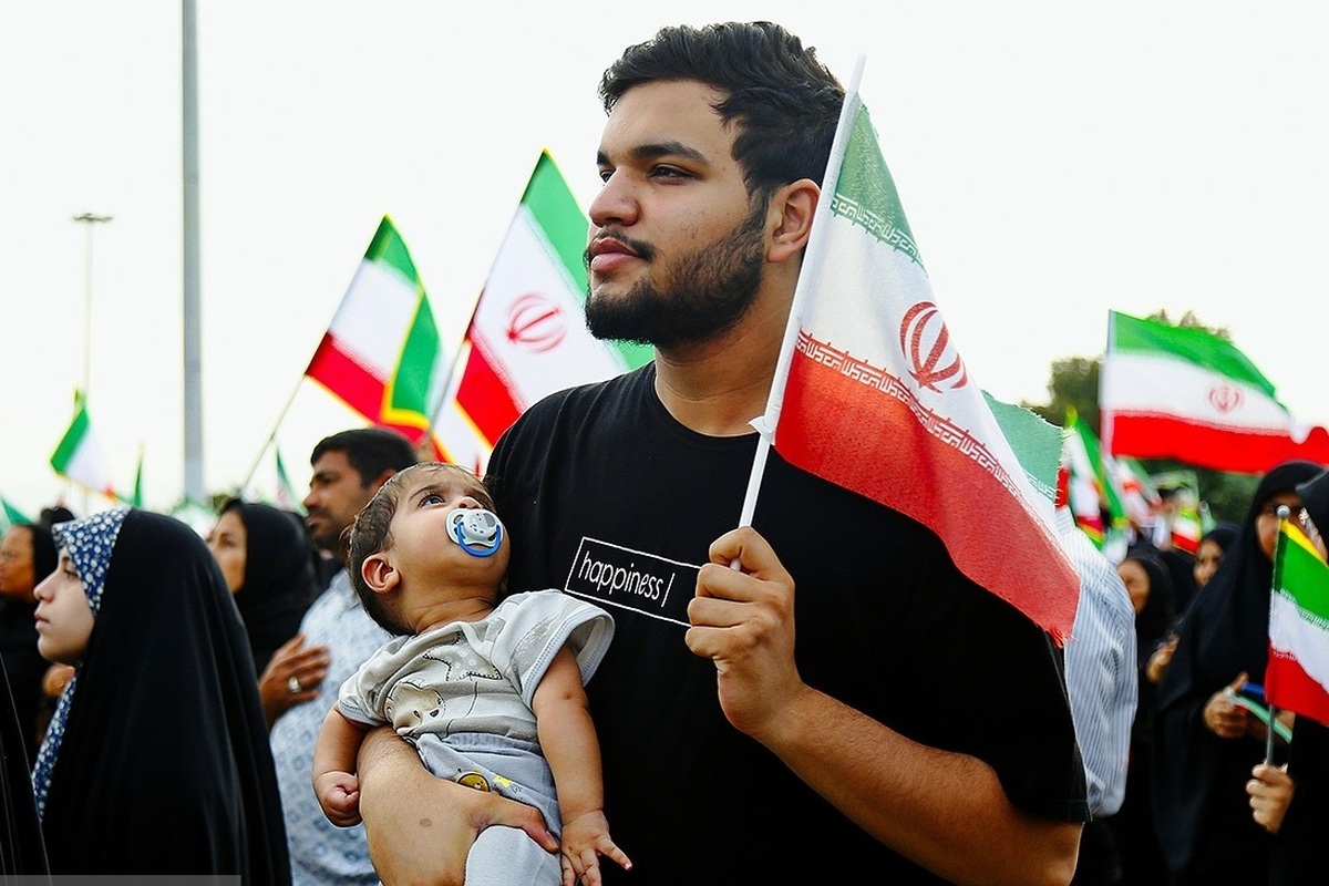 جوان و وظیفه تاریخی پس از قائد شهید