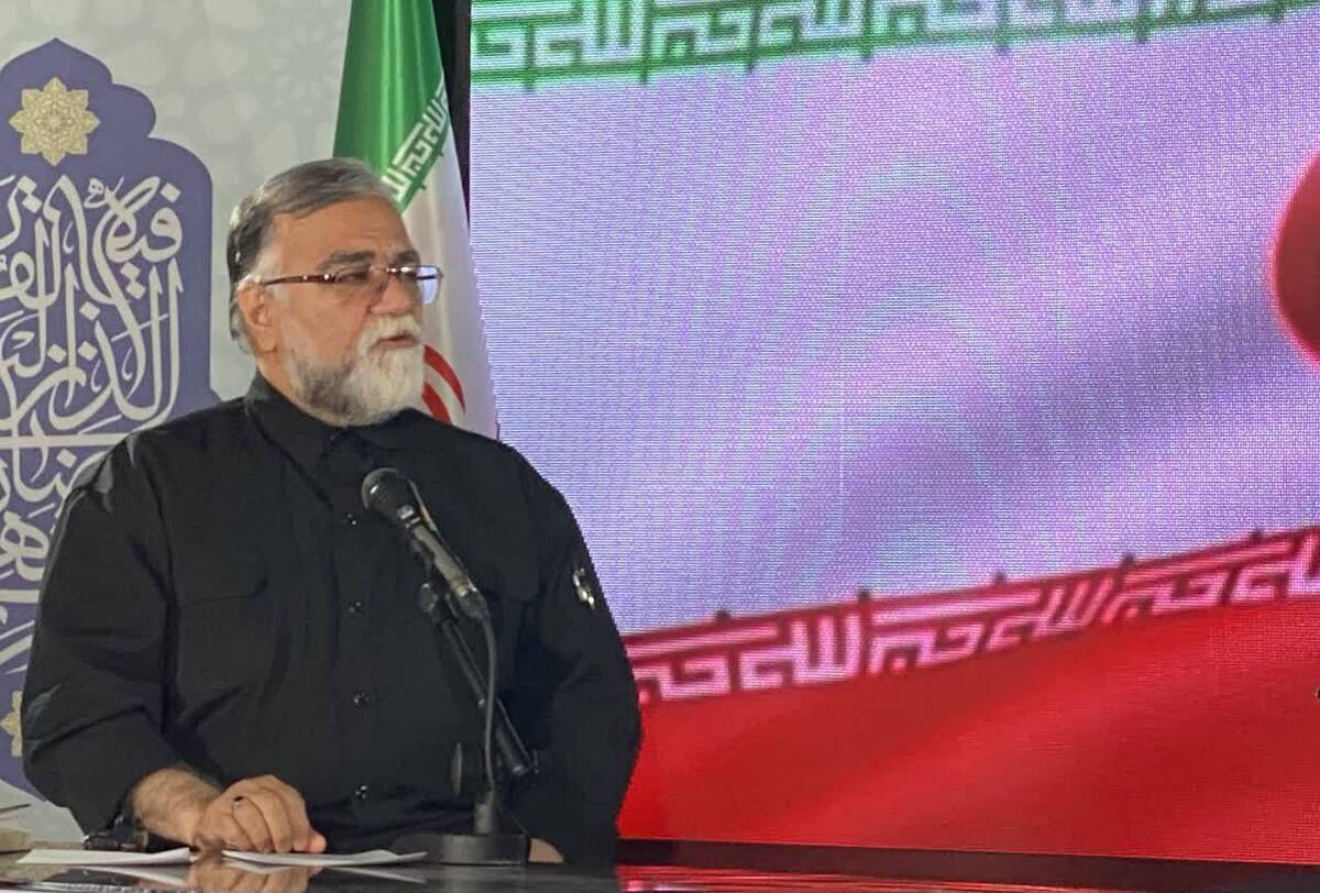 مراسم تحویل سال نو در میعادگاه های مردم در خیابان برگزار می‌شود