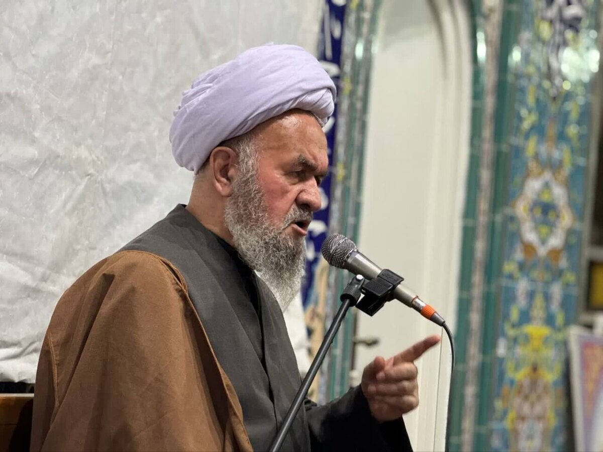 آیت الله سید مجتبی حسینی خامنه ای؛ فرزند تربیت‌یافته مکتب مجاهدت است