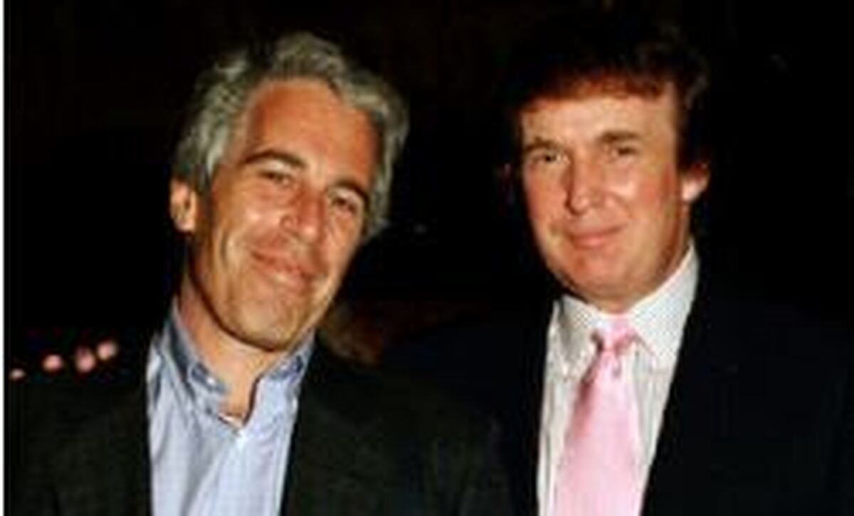 از دونالد ترامپ تا مایکل جکسون در اسناد جدید پرونده اپستین/ پنهان‌سازی حقیقت با ژست شفافیت +عکس