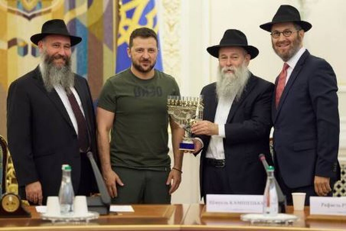 از مراسم جادوگری در دفتر رئیس‌جمهور تا فروش کودکان به شبکه‌ی اپستین