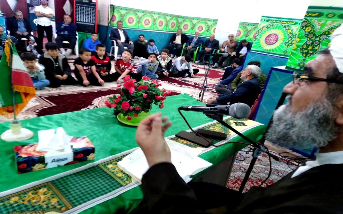 تبیین جایگاه و عظمت انسان نزد خداوند