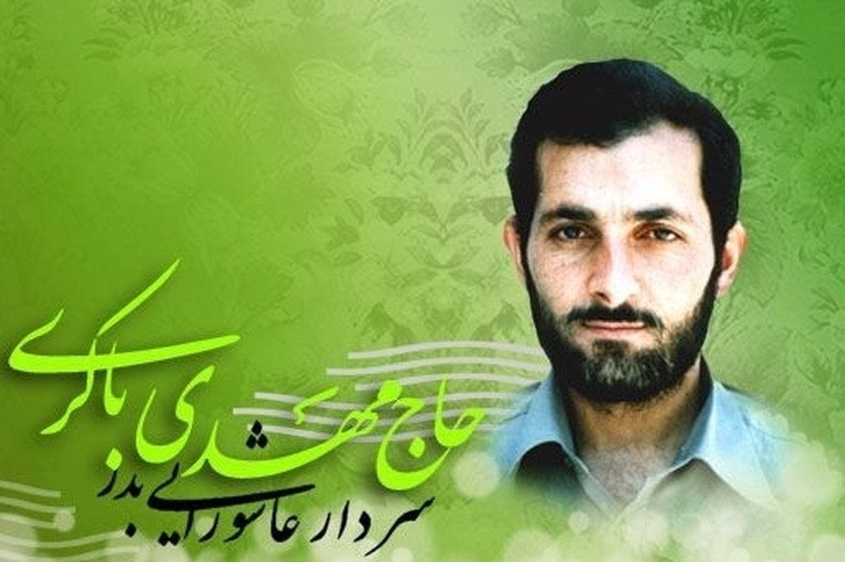  فرمانده‌ای که تکه‌نان‌های دورریخته را از گونی بیرون می‌آورد