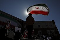 گزارش تصویری | خروش دانشجویان قم در دفاع از پرچم ایران