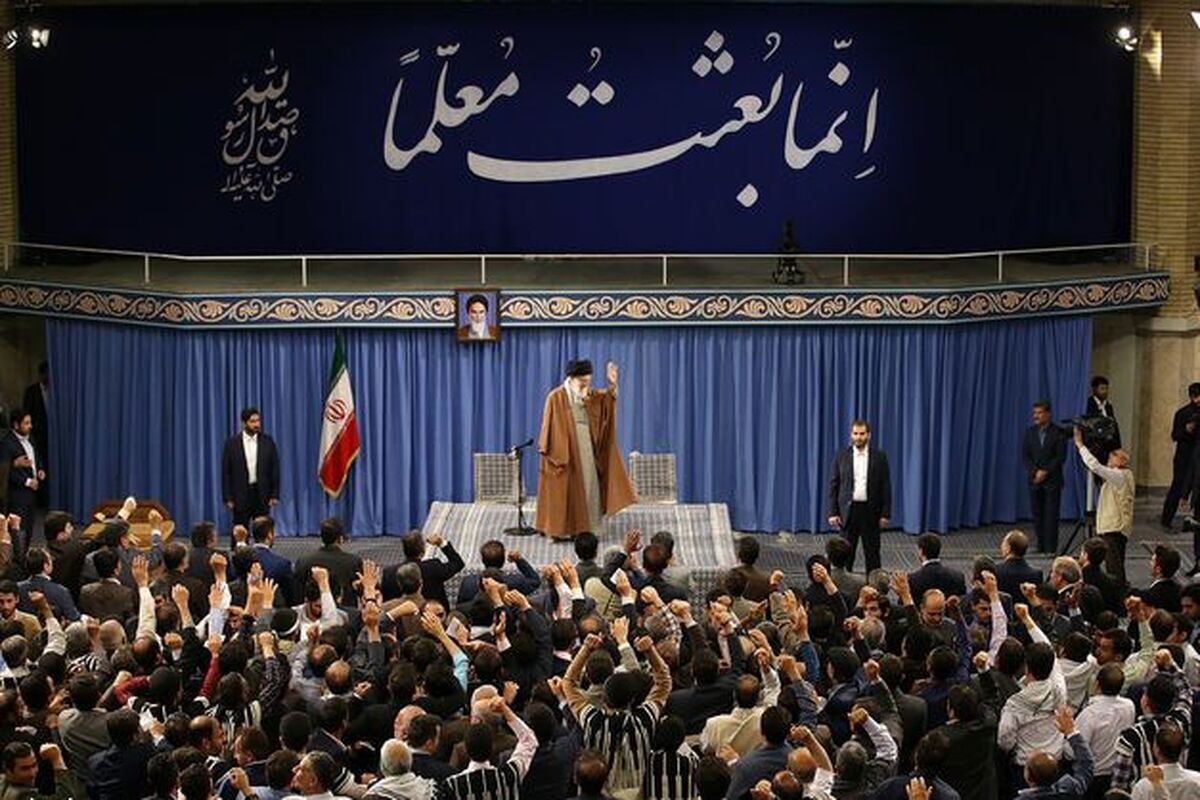 معلم؛ ستون خیمه تمدنسازی اسلامی