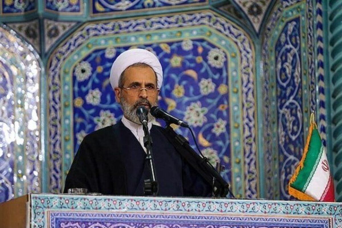 حوزه علمیه قم مهد درخشش انوار الهی و سرآغاز تحولات بزرگ در ایران و جهان شد