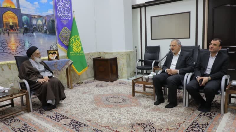 م/ گزارشی از دیدار شهردار تهران با مراجع تقلید و علما