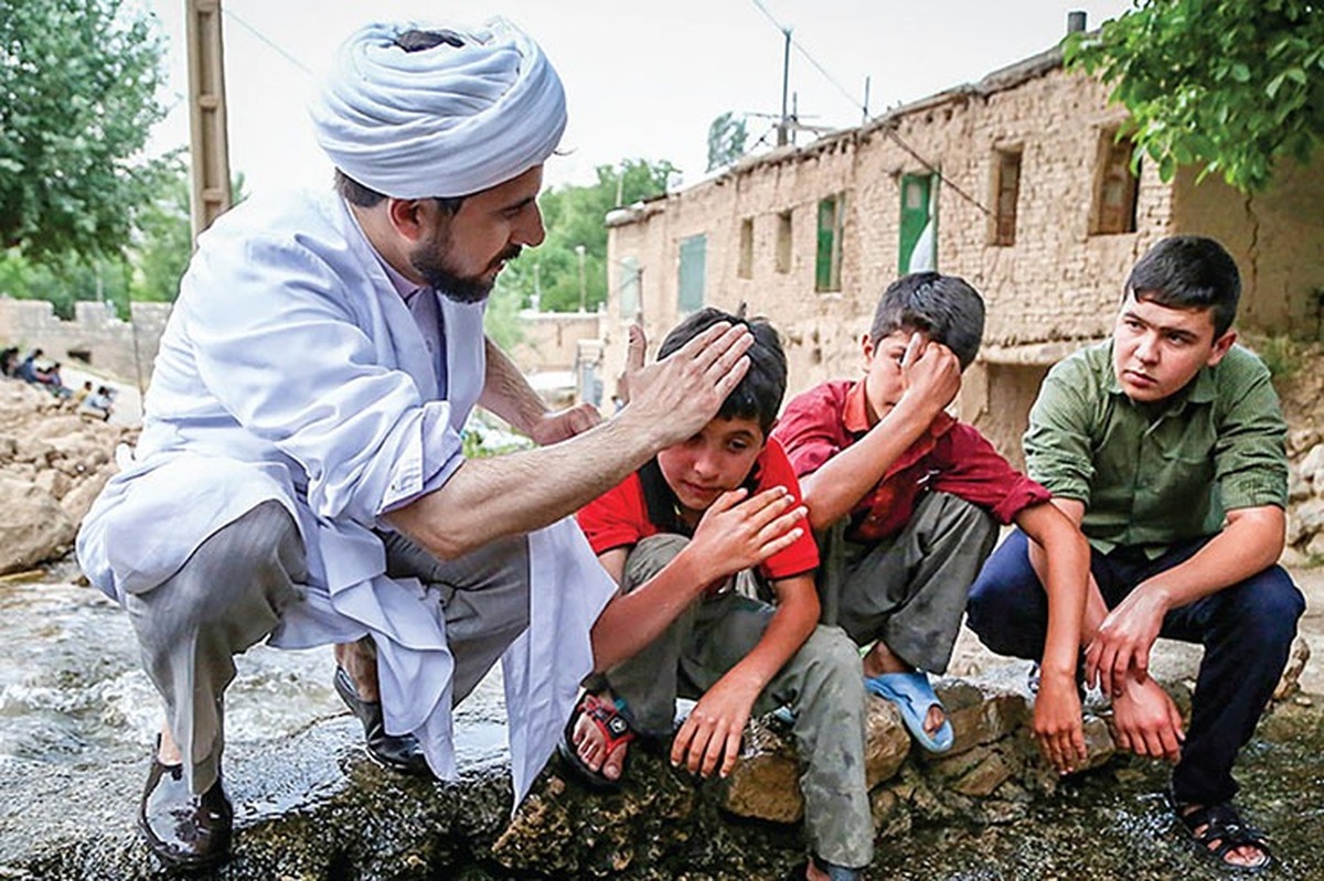 از حجره تا روستا؛ طلابی که چراغ ایمان و امید را برافروختهاند