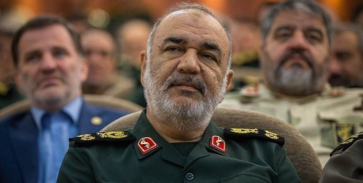 تغییر فرمانده کل سپاه کذب و دروغ پردازی است