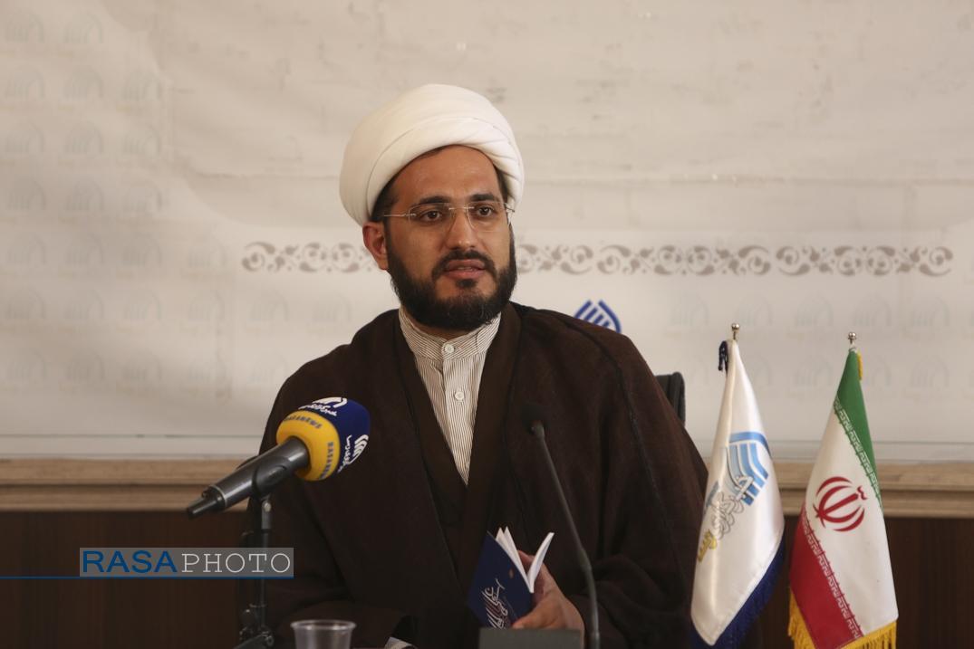 گزارشی از  نشست تحلیل و بررسی «پیام رهبر معظم انقلاب به همایش ملی صدمین سال بازتأسیس حوزه علمیه قم»