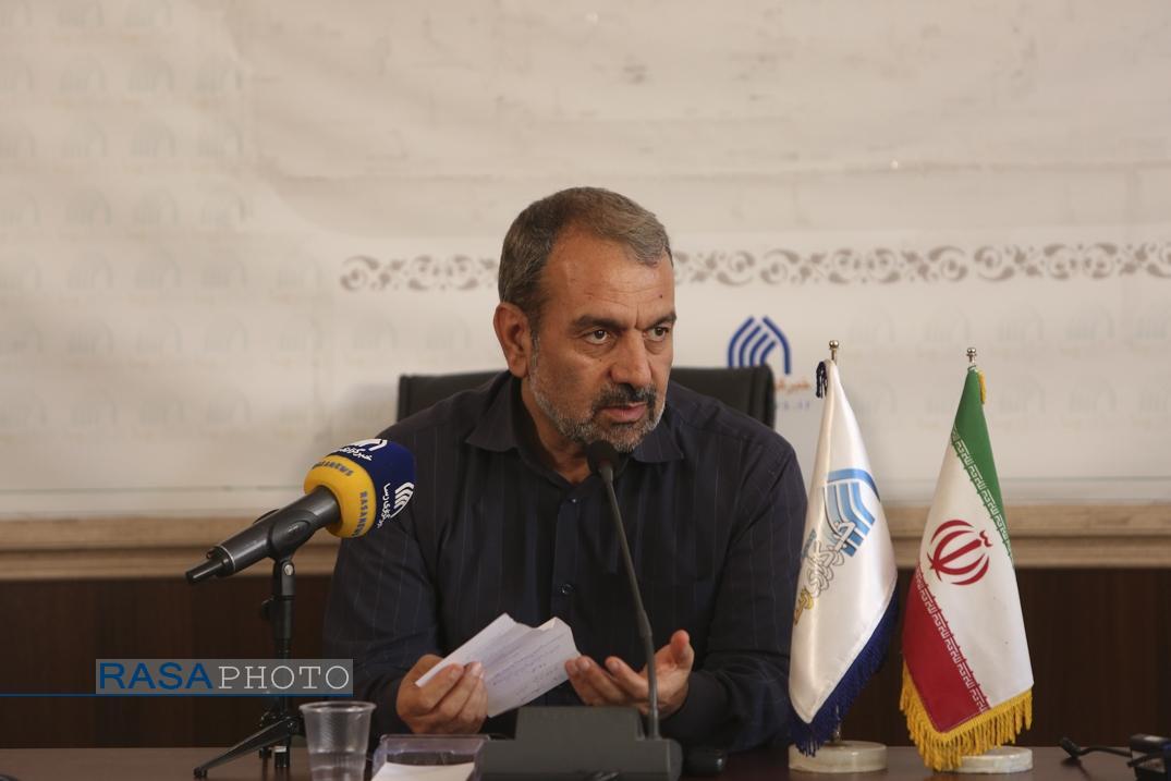 گزارشی از  نشست تحلیل و بررسی «پیام رهبر معظم انقلاب به همایش ملی صدمین سال بازتأسیس حوزه علمیه قم»