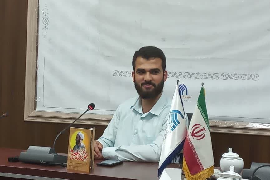گزارشی از نشست تجلیل از کتاب «ظهر روز اربعین»