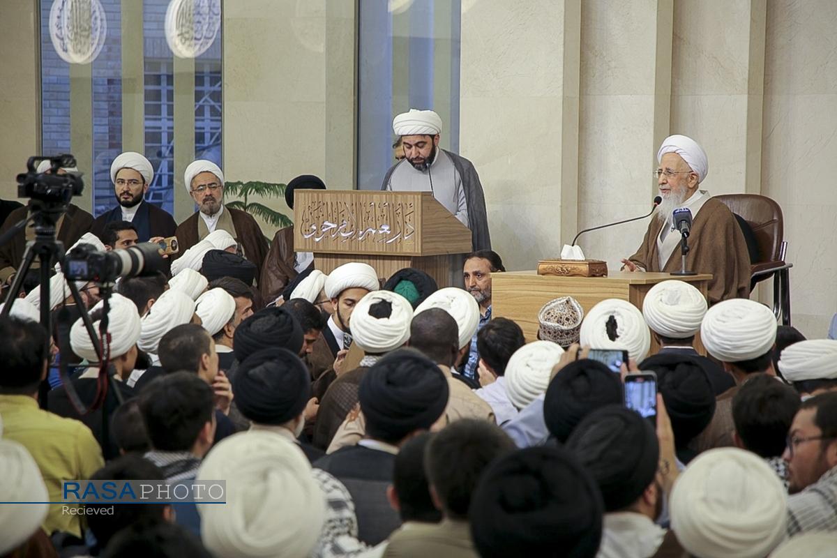 سخنرانی آیت‌الله جوادی آملی در جمع طلاب و روحانیان در نجف اشرف