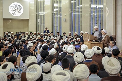 سخنرانی آیت‌الله جوادی آملی در جمع طلاب و روحانیان در نجف اشرف