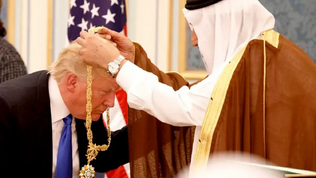 تغییر میدان بازی در خاورمیانه: ترامپ اعراب را به اسرائیل ترجیح میدهد؟