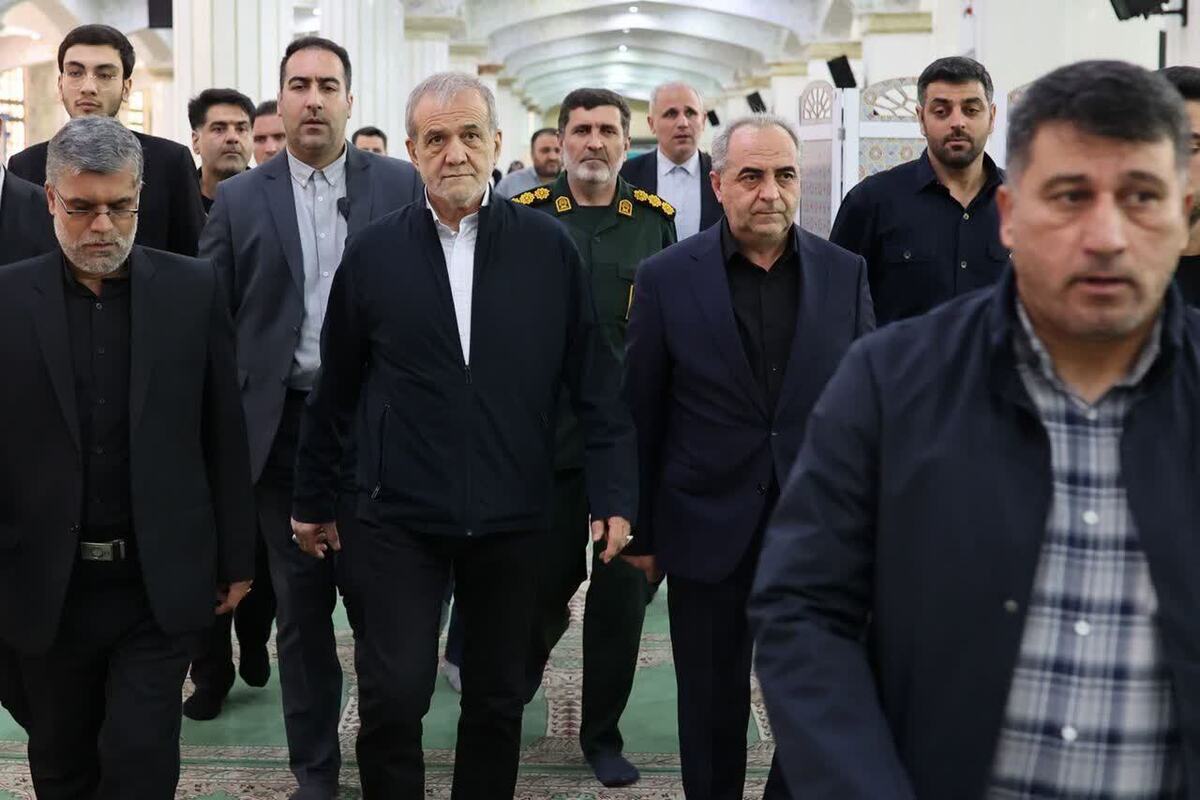 نخستین سالگرد شهدای خدمت در مصلی تبریز برگزار شد