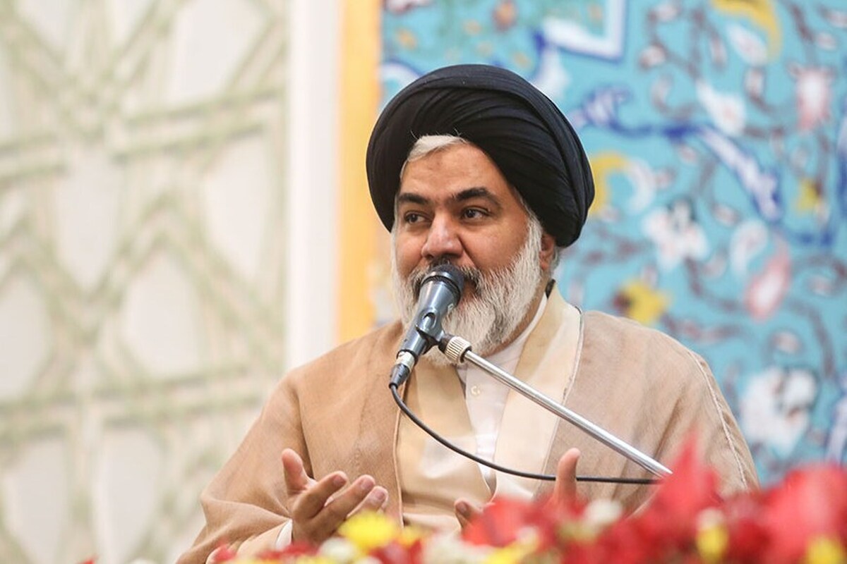 سلامت اخلاقی جامعه در گرو حل مسئله ازدواج جوانان است