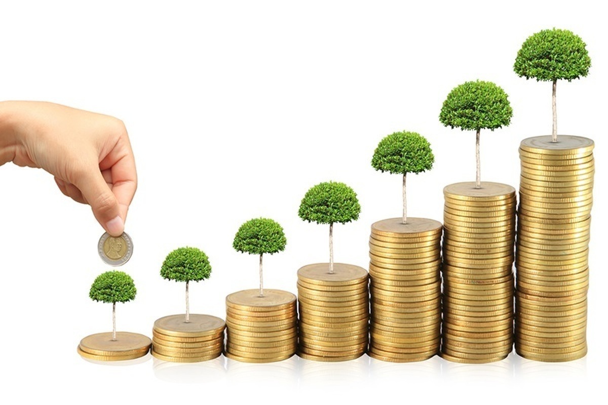 هشدار درباره انحراف نقدینگی از مسیر تولید/ ضرورت هدایت پول به بخش مولد اقتصاد
