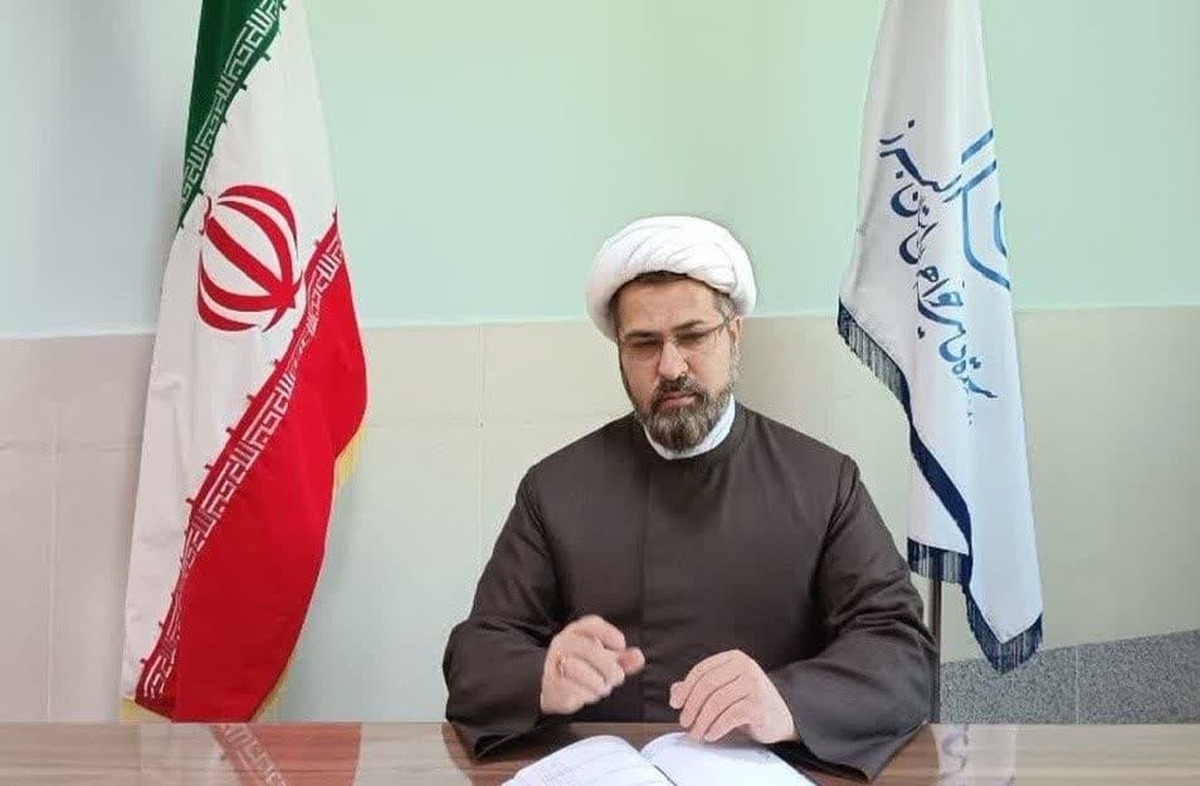 حوزههای علمیه گام به گام با تحولات و پیشرفت های جامعه حرکت کنند/ ساختار حوزه باید انسانساز باشد